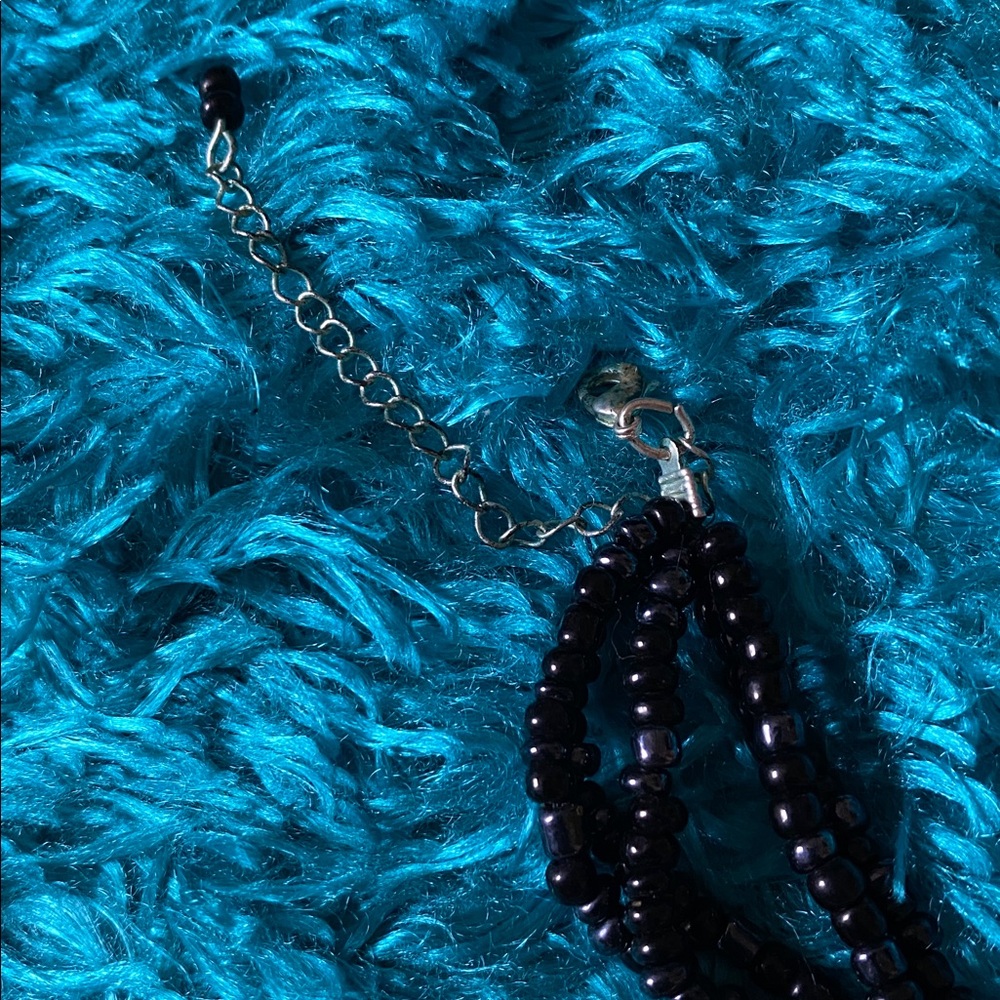 Black Five-Strand Beaded Necklace - Picture 7 of 16